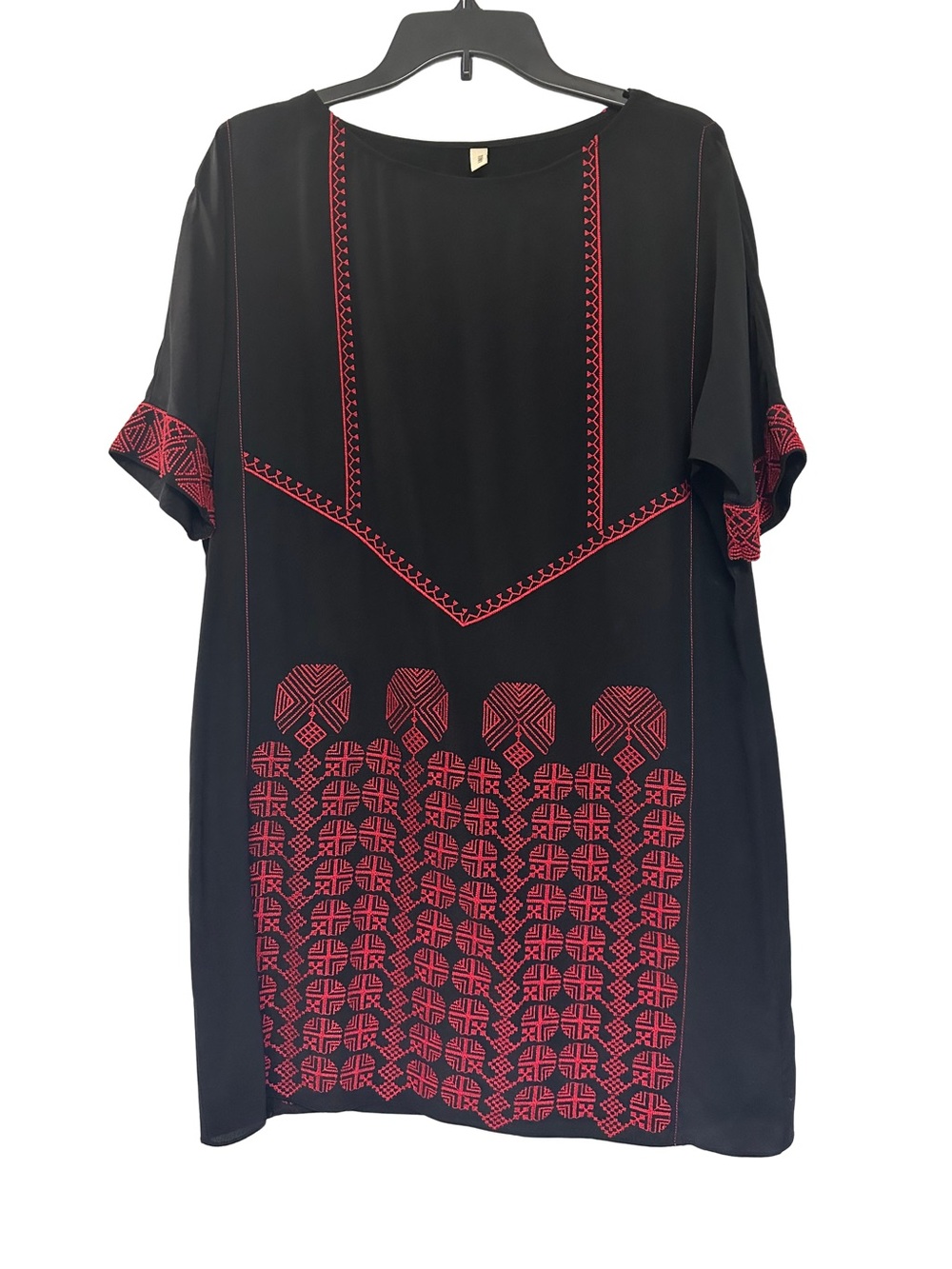 Tiny Anthropologie 100% Silk Embroidered Tunic Shift Dress Sz M Black Red